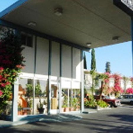 Antioch Executive Inn Exterior photo